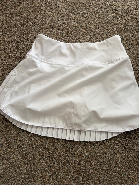 Baleaf Dresses & Skirts - Baleaf White Athletic Pleated Tennis Skort